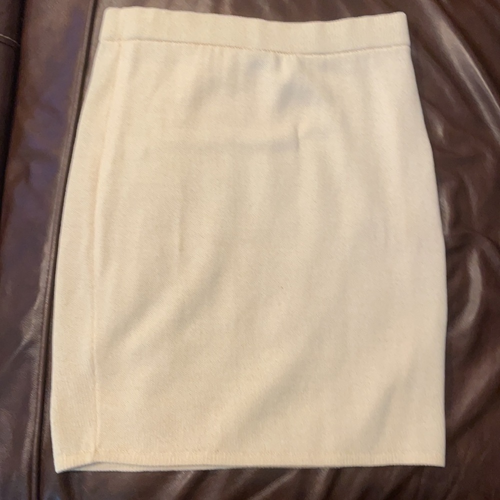 St. John Separates Set - image 6